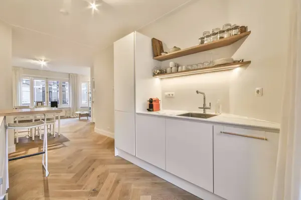  Rénovation intérieure d’un appartement haussmannien à Paris 8e