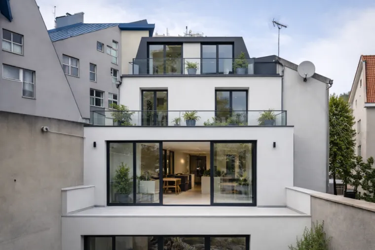 Extension et surélévation de maison à Clamart (92140)