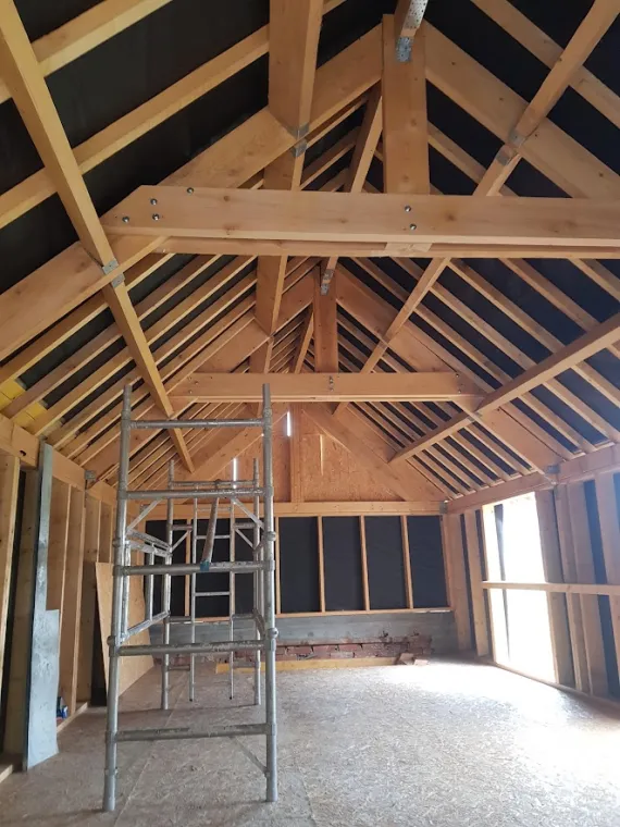 Extension et surélévation de maison à Suresnes (92150)