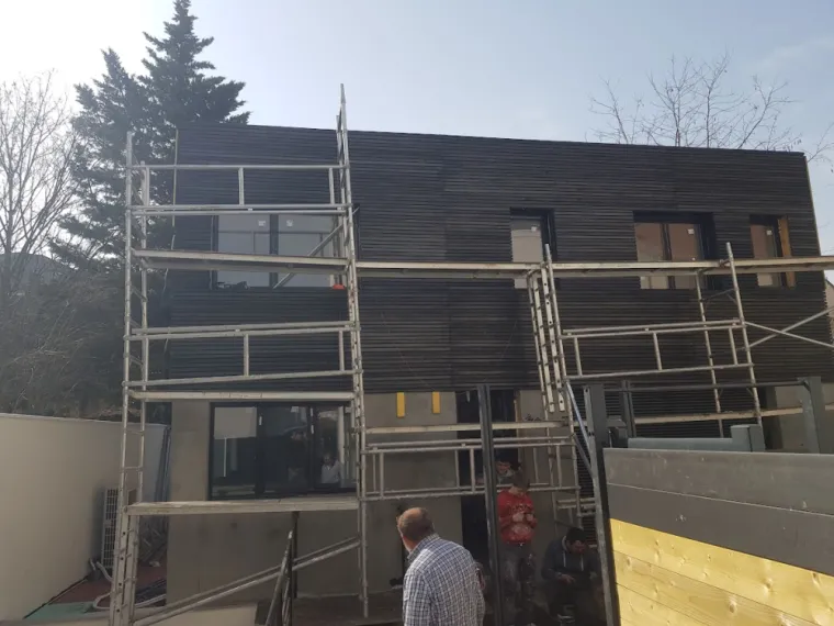 Extension et surélévation de maison à Montrouge (92120)