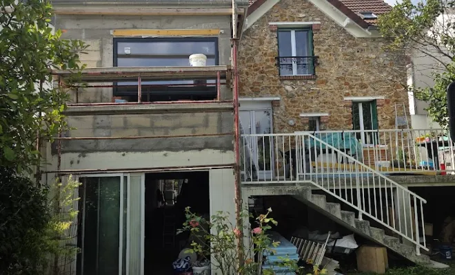 Extension & surélévation de maison à Colombes – MAV Construction