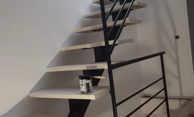 Fabrication d’un Escalier Métallique à Limon Central – Réalisation MAV