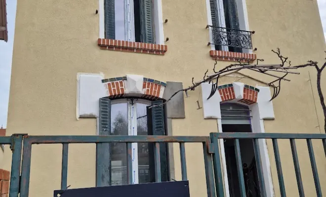 Surélévation et d’extension de maison à Le Plessis-Robinson (92) – M.A.V Construction