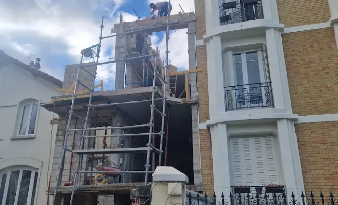 Surélévation et d’extension de maison à Gennevilliers (92) – M.A.V Construction